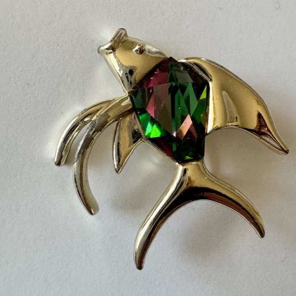 Vintage Sarah Coventry fish brooch in silver tone - Picture 3 of 12